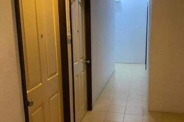 Hotelli Jomtien Seaside Guesthouse