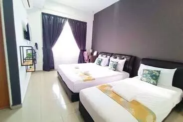 ホテル Salaam Suites