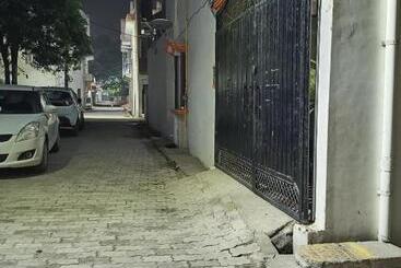 Pansiyon Girija Shail Bhavan