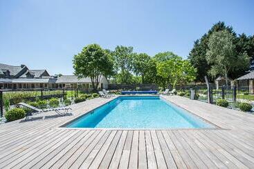 هتل Hôtel De L Abbaye Le Tronchet Handwritten Collection