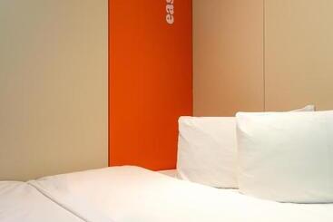 Easyhotel Edinburgh