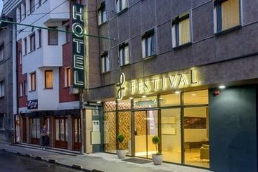 هتل Festival