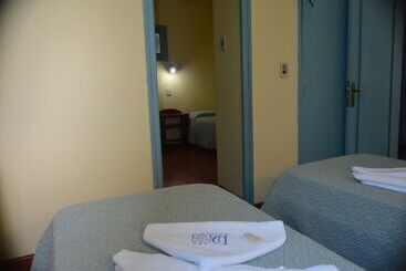 هتل Plaza Paysandu