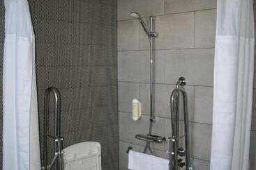 The Yarborough Hotel Wetherspoon