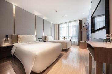 Atour Hotel Shenzhen Baoan Xixiang