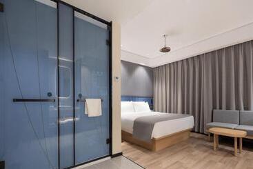 Lanou Hotel Yangquan Gymnasium