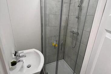 Пансион Cosy Stunning Flat