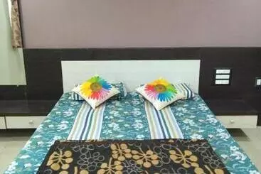 Hotel Sai Darshan Guest House