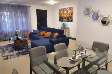 پانسیون Lv Appartment X Airport Residential Area