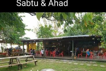 膳宿费 Private Beach House With Sunset View @ Kuala Penyu Sabah