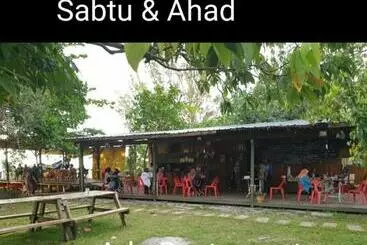 Pensiune Private Beach House With Sunset View @ Kuala Penyu Sabah