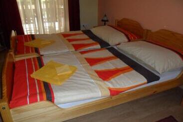 Pensjonat Napkorong Fogadó és Vendégház