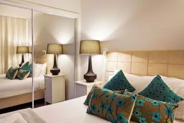 Bayviews Apartment