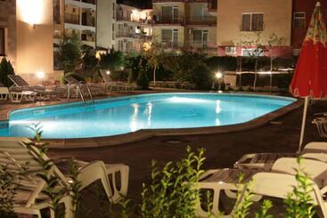 Hotel Apartment Tourist Complex Rose Village