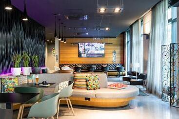 فندق Moxy Frankfurt Airport