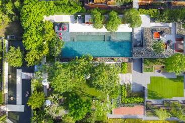 בית מלון כפרי North Hill City Resort  Sha Extra Plus