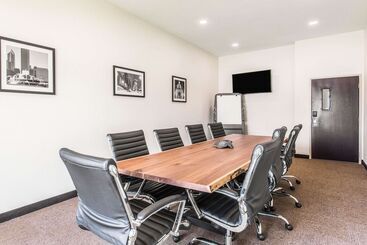 فندق Sleep Inn & Suites