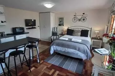 ツーリストアパートメント Apartment 7 On Oakleigh