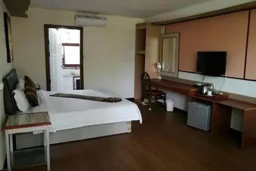 Hotel Suanhom Resort
