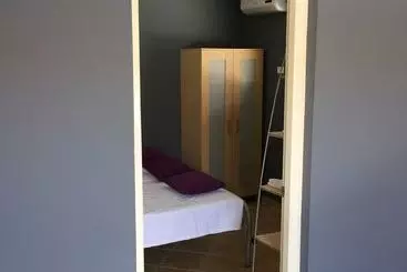 ツーリストアパートメント Palazzio Palm Beach