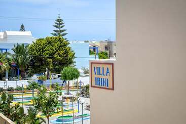 Apartaments turístics Villa Irini Kamari