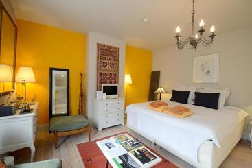 Aamiaismajoitus (B&B) R&breakfast