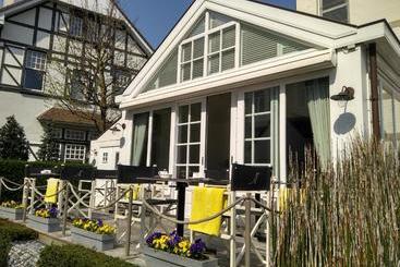 هتل Apostrophe - De Haan