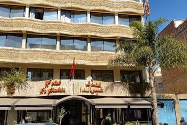 בית מלון כפרי La Giralda