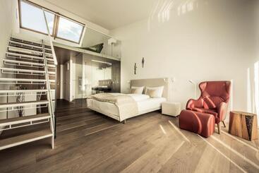 ホテル Malat Weingut Und