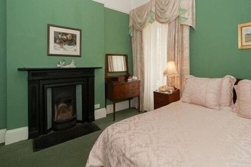 Bed and Breakfast Ivyleigh House