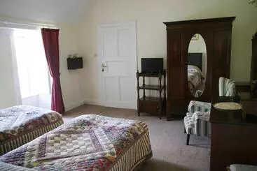 تختخواب و صبحانه Muxnaw Lodge