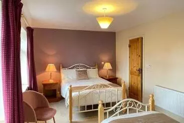 Deerbrook House B&b