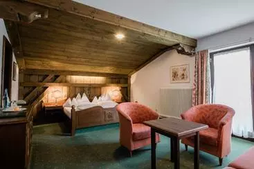 Hotelli Alpen Villa Rieder