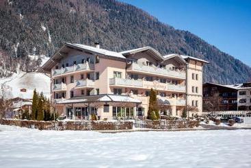 Отель & Appartements Alpenresidenz Viktoria