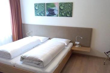 호텔 Der Löwen, Löwen Betriebs  Und Management Gmbh