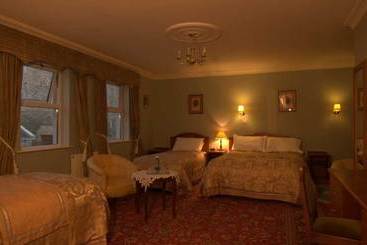 The Castle Country House B&b