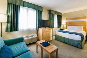 호텔 Hampton By Hilton Grand Cayman Seven Mile Beach