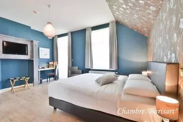هتل Hôtel L Ecrin D ô