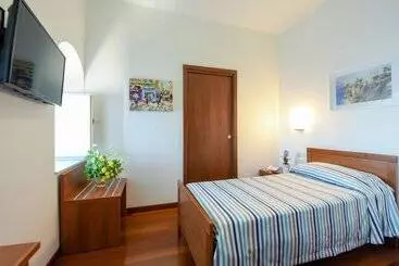 هتل Villa Crawford
