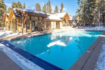 ツーリストアパートメント Lances West By Ski Country Resorts