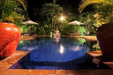 فندق Raingsey Bungalow