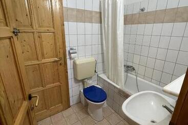 Bed and Breakfast Katalinkert Panzió