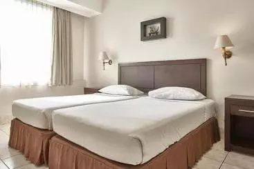 호텔 Grand Cikarang