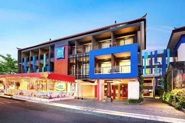 Primera Hotel Seminyak