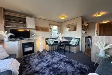 Beautiful 3 Bedroomed Lodge In Mablethorpe