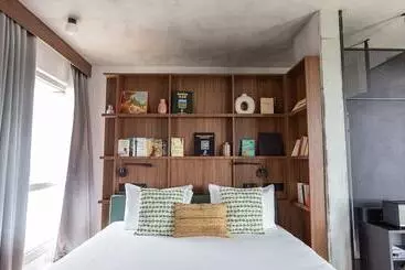 هتل Jost Hôtel Lille Centre