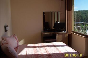 Family Hotel Saint George