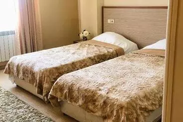 Hotel Elena