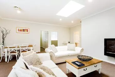 Bundanoon Country Inn Motel
