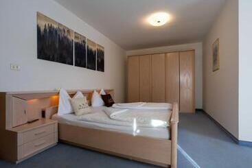 فندق Martinerhof